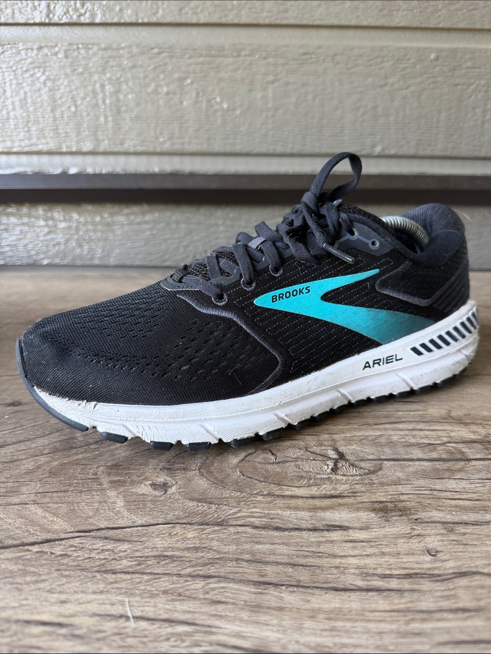 Brooks Ariel Women’s sneakers size 11.5 - Picture 4 of 11
